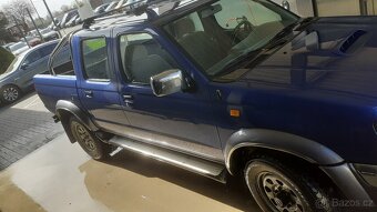 Nissan Navara 2.5 TD 76KW - 3