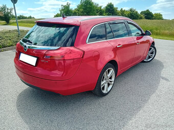 Opel Insignia Sports Tourer 2.0 CDTi 4x4, r. 2013 - 3