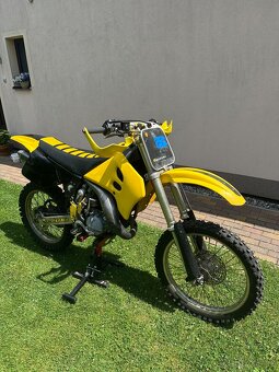 Suzuki RM 125 - 3