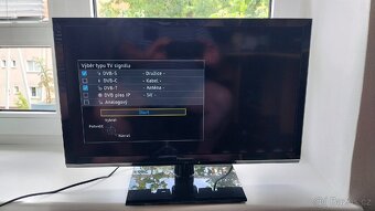 LCD PANASONIC TX-24FS503E - 3