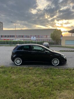 fiat grande punto - 3