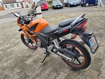 Honda CBR 125R - 3