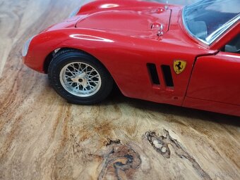 Ferrari GTO 1962 1/18 Bburago - 3