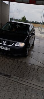 V.W Touran 2.0Tdi 103kw - 3