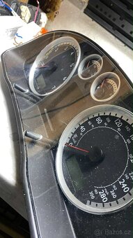 US budíky VW Passat b5.5 W8 maxidot - 3