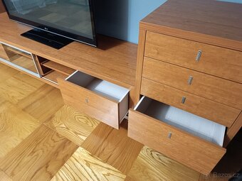 Obývací stěna - tv stolek / nástěnná police / komody - 3