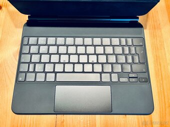 Klávesnice Apple Magic Keyboard pro 11 palcový iPad, záruka - 3