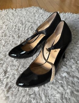 Kožené lodičky značky Badura - 3