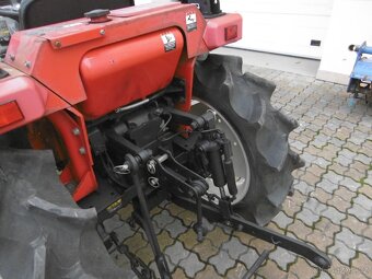 Malotraktor MITSUBISHI MT201D s rotavátorem - 3