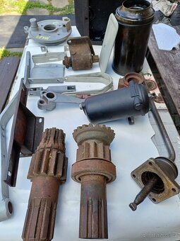 Použité nahradni dily Zetor 25 - 3