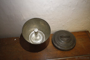 Starobylá forma na puding s víkem - 3