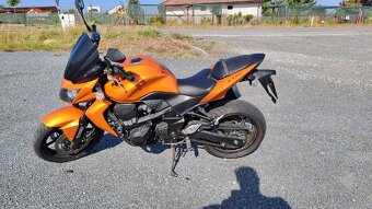 Kawasaki Z750 - 3