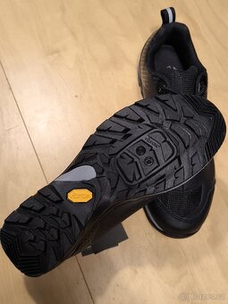 MTB tretry Force Hill Vibram černé vel.42 - 3