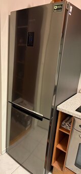 LEDNICE S MRAZÁKEM SAMSUNG - 3