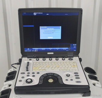 Ultrazvukový přístroj GE Logiq E 2013 4C-RS, 12L-RS, Sony UP - 3