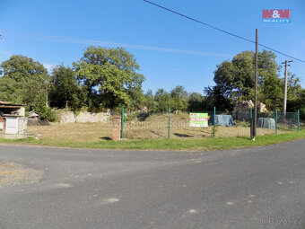 Prodej pozemku k bydlení, 594 m2 v obci Dlažkovice - 3