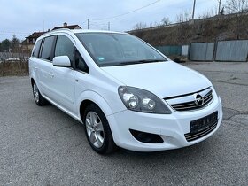 Opel Zafira B 1,8 16V 7 míst, bílá, 2011 - 3