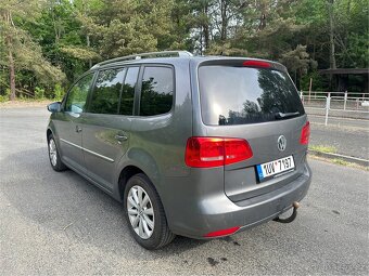 Volkswagen Touran 2.0 TDI 103kw HIGHLINE - 3