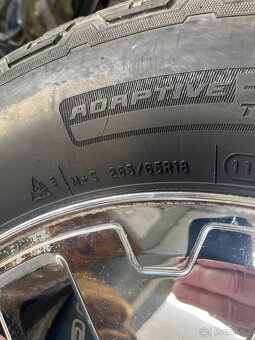 Pneu 265/65 R18 - 3