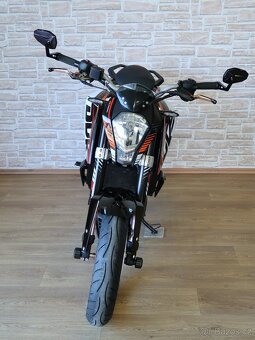 KTM Duke 390 ABS 1.majitel, 17300km, po velkém servisu - 3