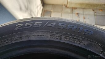 Tesla letní pneu Hankook 255/45/R19 - 3