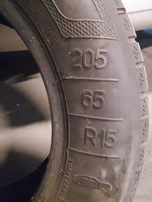 Prodám pneu 205/60r15 - 3