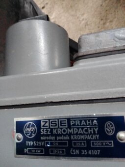 přepínač hvězda trojúhelník - 3