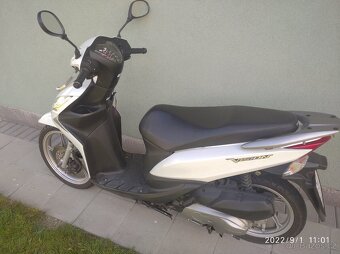 Skútr Honda Vision 110 - 3