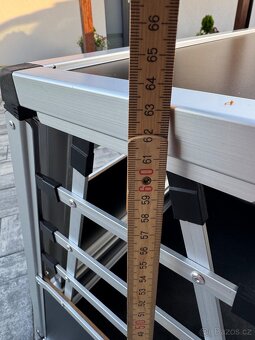 Prodám klec na psa do kufru auta - 3
