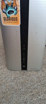HP Pavilion 550-102nc - 3