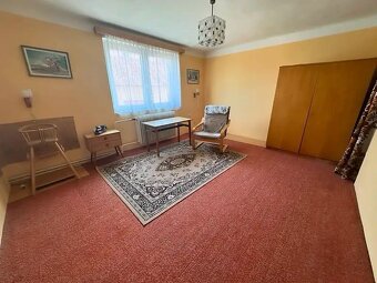 K pronájmu nabízíme dvoupodlažní rodinný dům 5+1 - Přelouč - 3