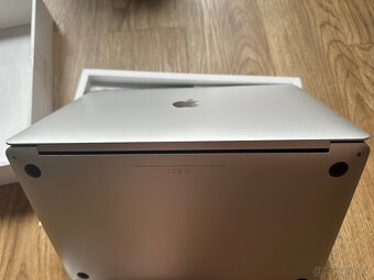MacBook Pro 13 M1 (2020) 8 GB RAM / 256 GB - 3