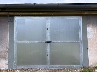 Pronájem nadstandardně velké garáže – Moravská Ostrava, ul. - 3