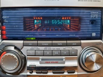 Mini věž Philips FWM390, MP3 + 15 CD - 3