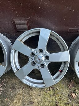 Dezent TD R16 5x114,3 - 3