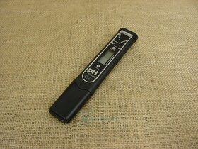 PH meter ESSENTIALS - 3