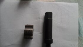 závitník M 48 x 2 včetně unašeče - 3