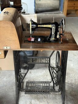 Šicí stroj Bobbin - 3