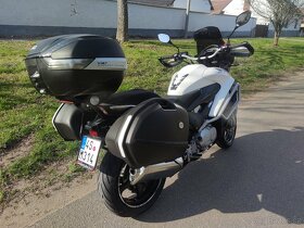 Honda VFR 800 X Crossrunner ABS - 3