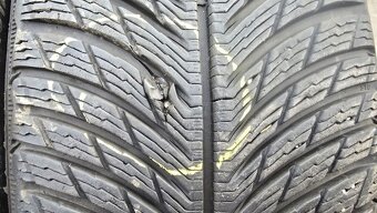 Zimní pneu 235/55/17 Michelin - 3
