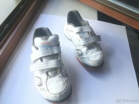 Prodám dětské sportovní boty EUR 35 - 3