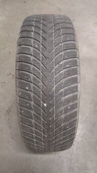 Zimni pneu 215/65/16 - 3