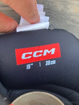 Hokejové rukavice CCM FT680 15” SR - 3