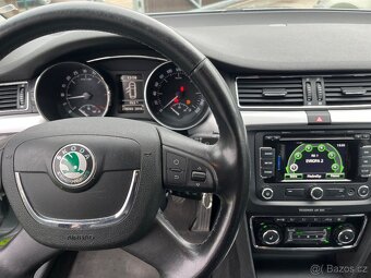 Škoda Superb 2 Elegance 2011 2.0 TDi 103kW Xenon tažné - 3