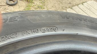 4x zimní pneu Hankook Winter Icept evo2 SUV 285/45 R21 113V - 3