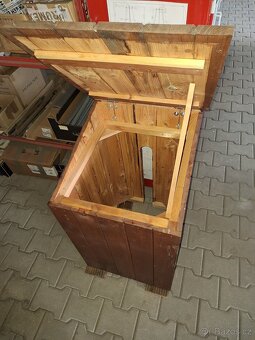 Dřevěný domek na filtraci k bazénu - 3