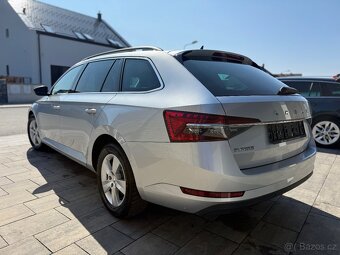 Škoda Superb 3 COMBI 2.0tdi MATRIX/KAMERA/TAŽNÉ/1.MAJ - 3