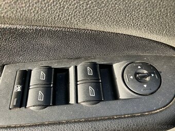 Ford Focus Mk2 1.6 benz.74kw temp. klima, rozmraz. - 3