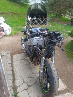 Honda CBR 900 RR - 3