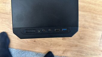 PC bedna Fractal Design CORE 2300 s 2 ventilátory - 3